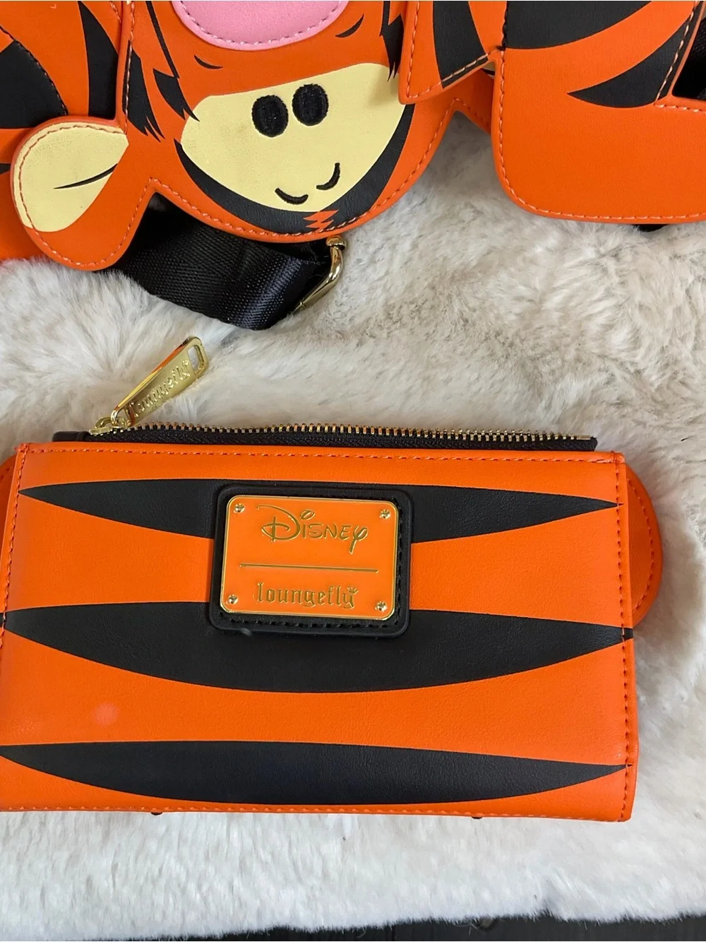 Disney Loungefly Winnie the Pooh Tigger Figural Backpack With Wallet